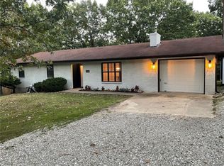 16580 Hardwood Ln, Saint Robert, MO 65584