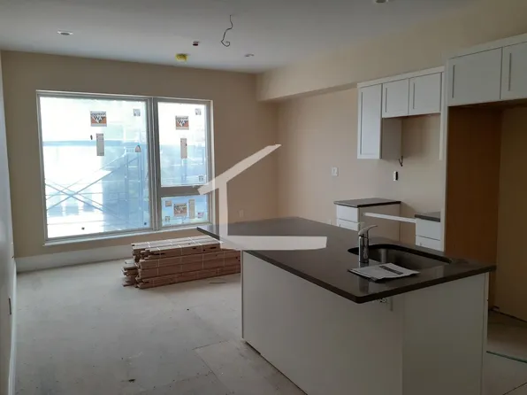 9 Glencoe St, Brighton, MA