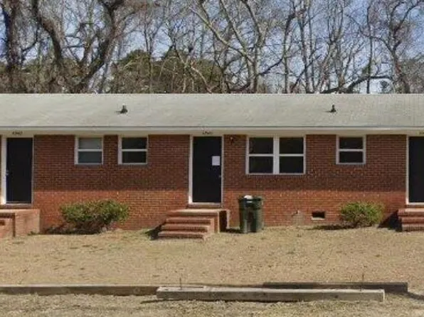 4938 Galveston Dr, Fayetteville, NC 28303