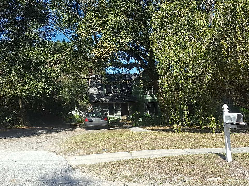 1st image of 521 W Blue Springs Ave