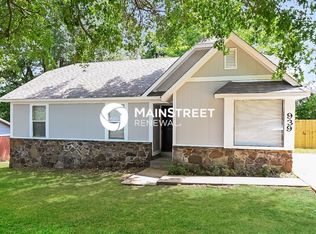 939 Valley Springs Dr, Southaven, MS 38671