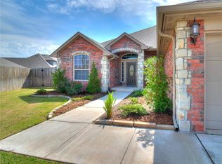 13608 Lark Ln, Oklahoma City, OK 73142