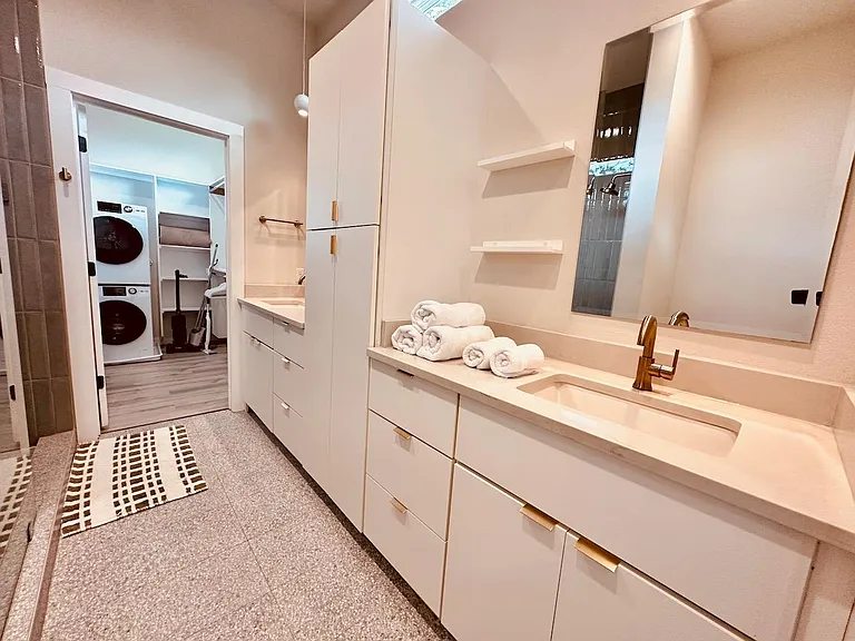 4706 Sylvandale Dr #2 — Photo 21