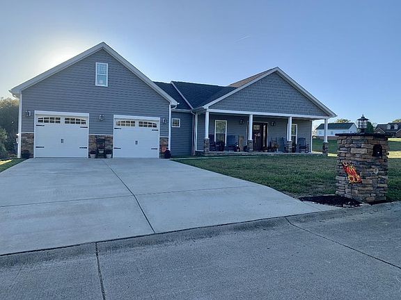 2nd image of 50 Dover Dr