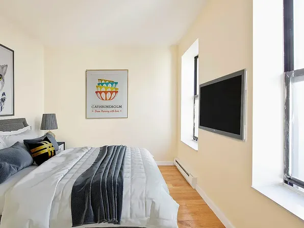 209 West 109th Street image 1 of 10