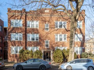 1021 Dempster St #1019-3E, Evanston, IL 60201