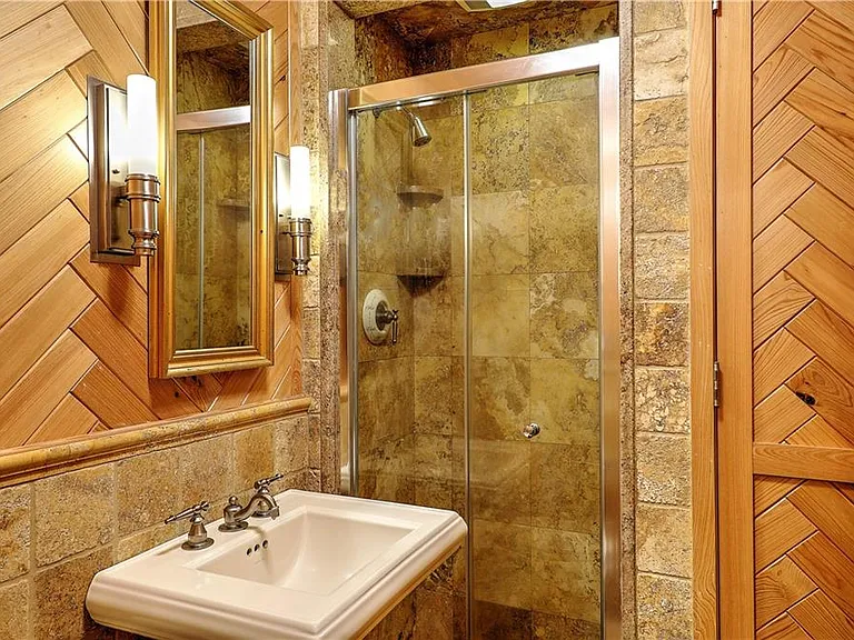 274 S Main St #28 — Photo 18