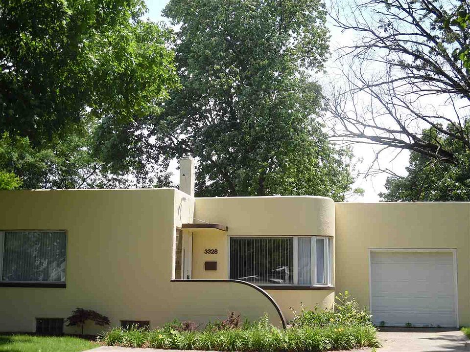 1st image of 3328 E Jefferson Blvd