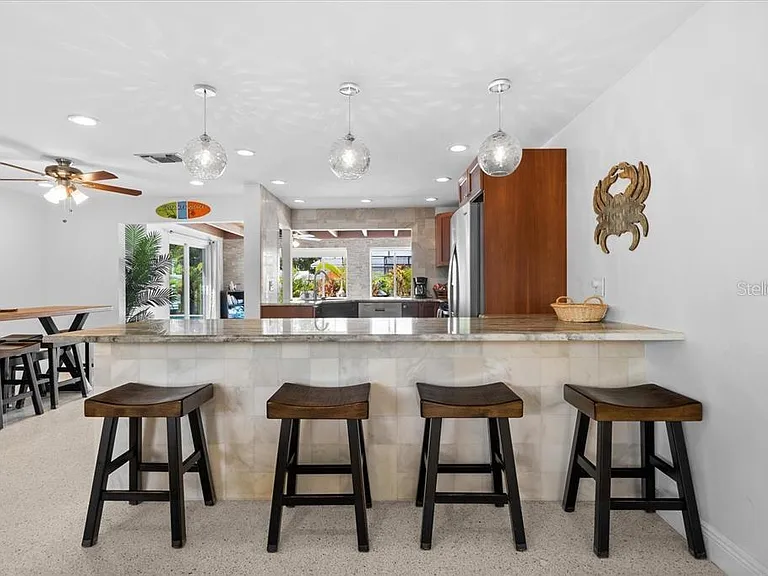 327 Avenida Milano — Photo 19