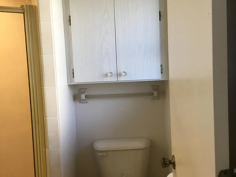 4518 Linwood St — Photo 14