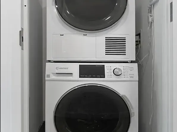 300 West 136th Street image 10 of 17