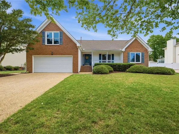 3949 Middlewood Dr, Virginia Beach, VA 23456
