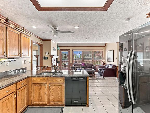 5th image of 8784 Riverwood Farms Pkwy