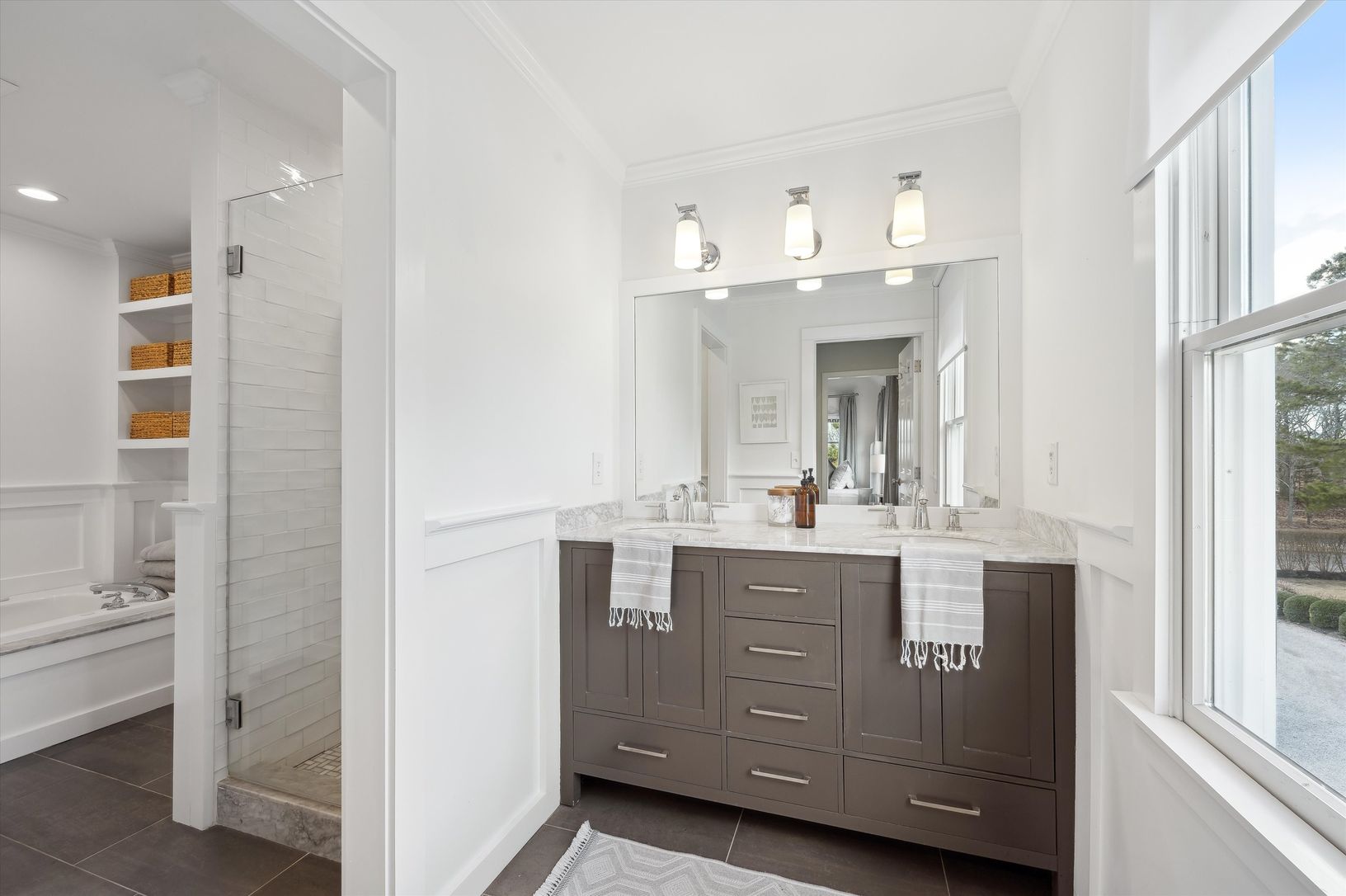  Upstairs Primary Bath