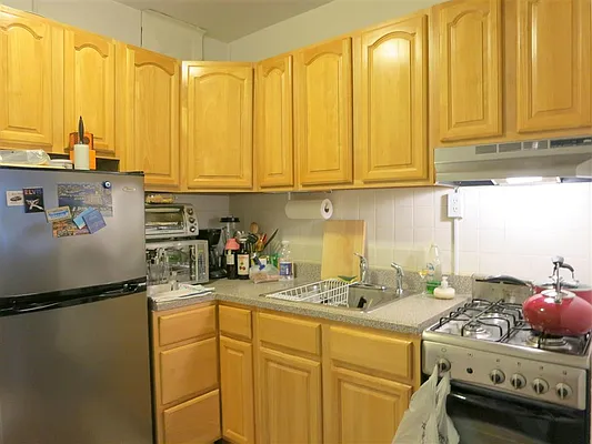 Rented by Compass | media 13