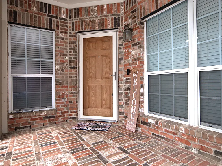 2708 Comanche Trl — Photo 27