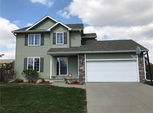 805 Cleveland Ave SE, Bondurant, IA 50035