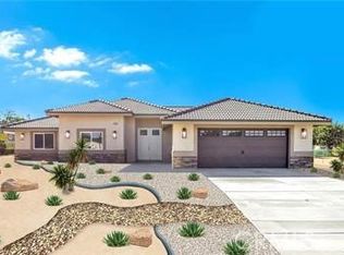 12655 Waynoka Rd, Apple Valley, CA 92308