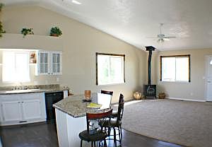 1st image of 517 E Cobblecreek Dr