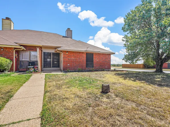 2902 Stonycroft Dr, Lancaster, TX 75134