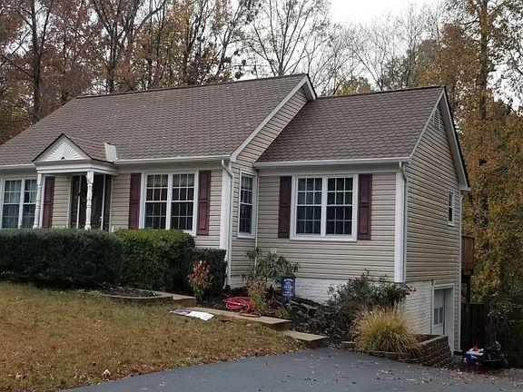 2nd image of 26 Plumosa Dr