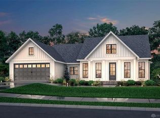 21 Hunters Gln, Wilmington, OH 45177