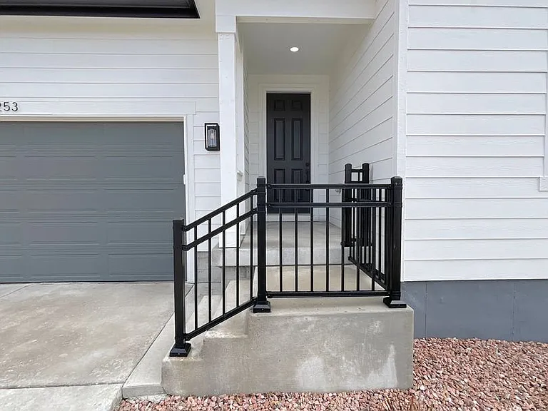 6253 Bodacious Cir — Photo 3