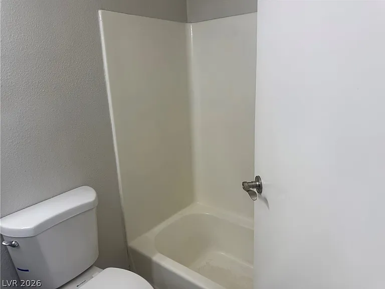 1381 E University Ave #312 — Photo 17
