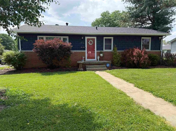 916 Christopher Greenup Dr, Owensboro, KY 42303