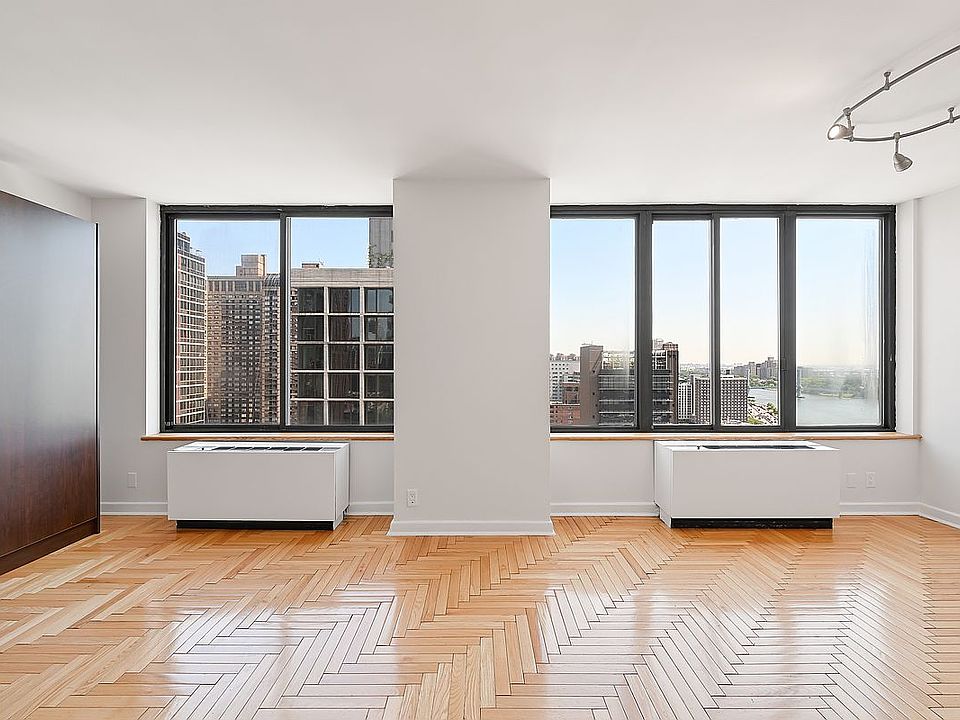 1st image of 300 E 93rd St APT 24D