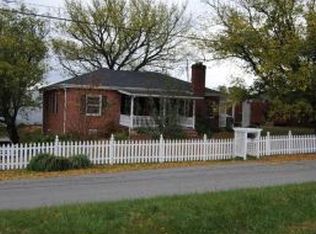 300 Arnold Rd, Bristol, TN 37620