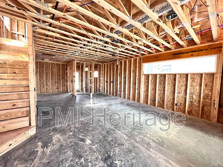 604 N 6th St — Photo 14