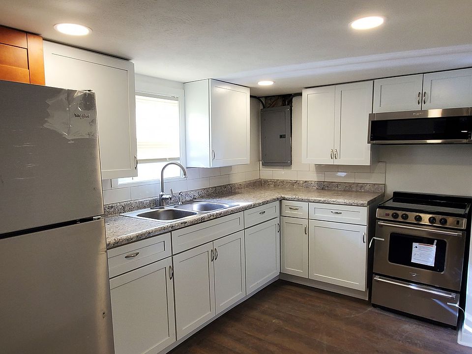 1st image of 845 S 29th St #2