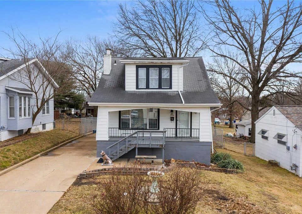 1st image of 9956 Luna Ave