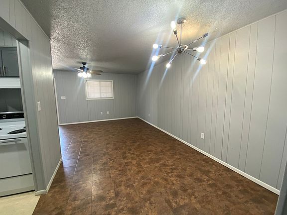 4th image of 301 E 4th St APT 11