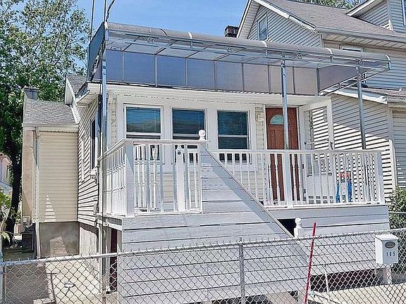 2nd image of 165 Moreland St
