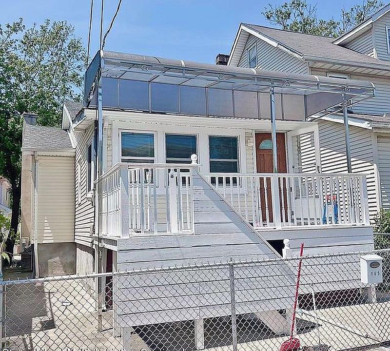 1st image of 165 Moreland St