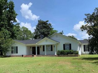 246 Country Club Rd, Leesville, LA 71446