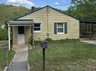 3302 Troxell Rd SE, Roanoke, VA