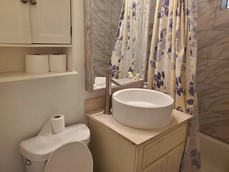 1135 Highland Ave — Photo 11