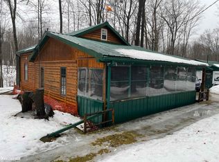 5293 Rose St, Gladwin, MI 48624