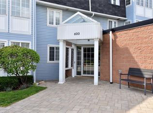 600 Silverbirch Blvd #205, Hamilton, ON