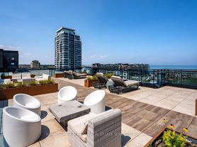 10 Concord Pl