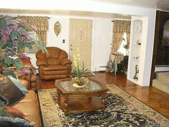 5th image of 9127 215th St