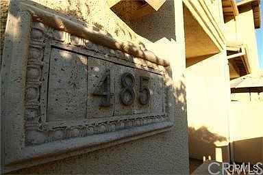 1st image of 485 W Summerfield Cir