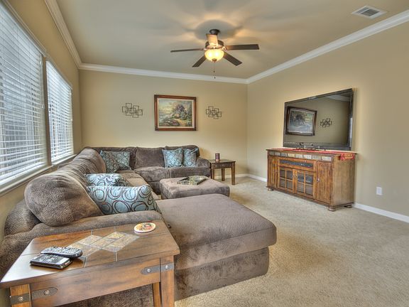 5th image of 2830 Orly Ct