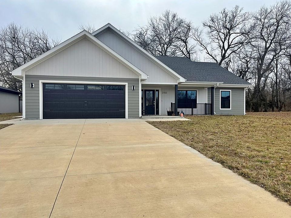2102 E Cow Creek Ln, Pittsburg, KS 66762 Zillow