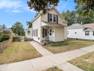 408 E Danaher St, Ludington, MI, 49431