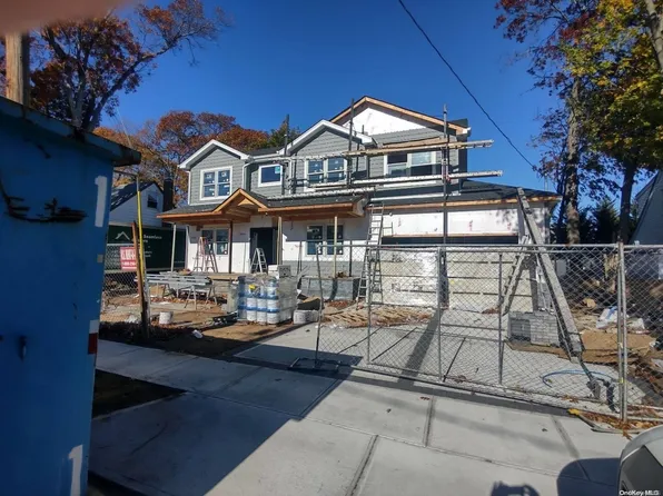 600 Oak Street, Bellmore, NY 11710