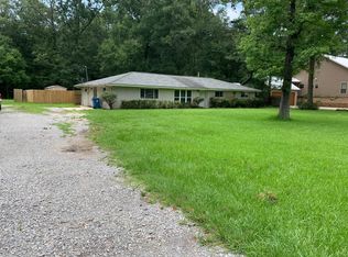 1546 Club Rd #H, Denham Springs, LA 70726